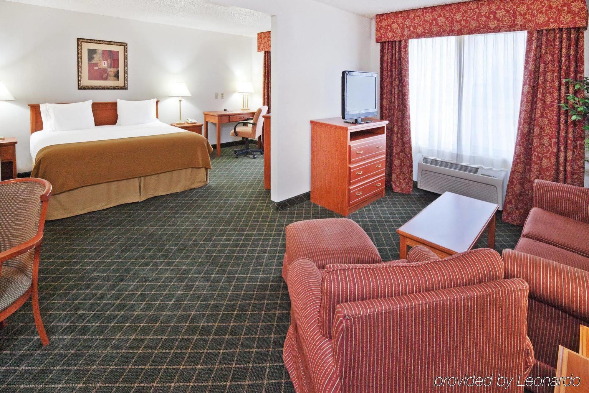 Holiday Inn Express Hotel & Suites Chickasha By Ihg Cameră foto